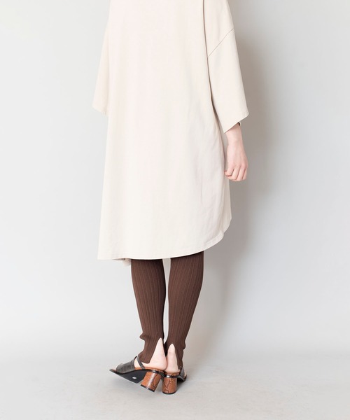 OSMOSIS（オズモーシス）の「変則リブニットレギンス（レギンス/スパッツ・レディース・ライトベージュ/グレイッシュベージュ/ブラウン/ブラック・ONE SIZE）」の18枚目の写真