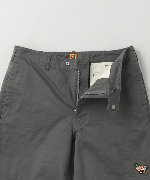 HUMAN MADE（ヒューマンメード）の「HUMAN MADE（ヒューマン メイド）EMB CHINO SHORTS■■■（その他パンツ・メンズ・ベージュ/グレー・LARGE/SMALL/MEDIUM）」の13枚目の写真