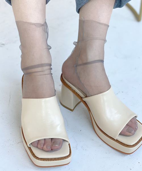 c.u.l（シーユーエル）の「【c.u.l】ミドル丈 シースルーチュールソックス cula197（ソックス/靴下・レディース・ネイビー/グレー/ライトブルー/ブラック/グリーン/パープル/ピンク/ホワイト/ライトベージュ・FREE）」の4枚目の写真