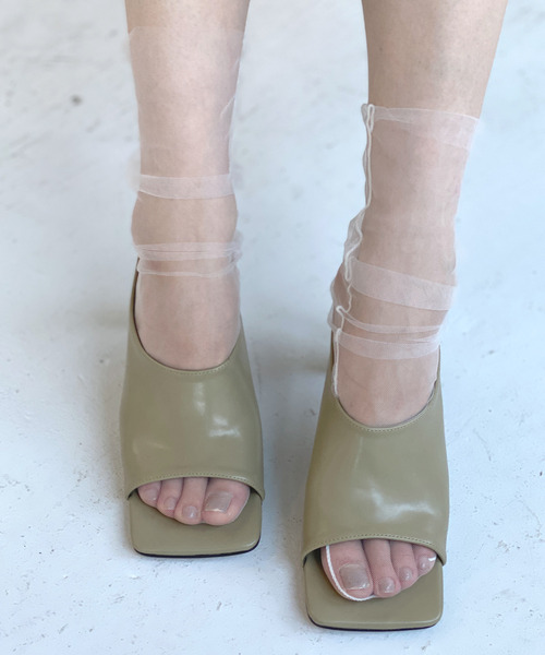 c.u.l（シーユーエル）の「【c.u.l】ミドル丈 シースルーチュールソックス cula197（ソックス/靴下・レディース・ネイビー/グレー/ライトブルー/ブラック/グリーン/パープル/ピンク/ホワイト/ライトベージュ・FREE）」の2枚目の写真