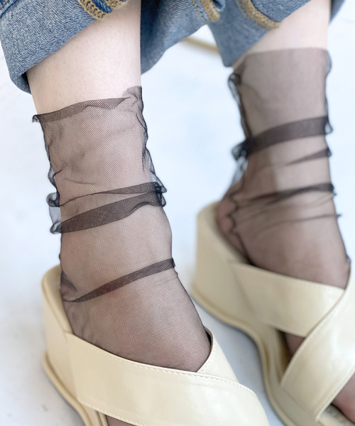 c.u.l（シーユーエル）の「【c.u.l】ミドル丈 シースルーチュールソックス cula197（ソックス/靴下・レディース・ネイビー/グレー/ライトブルー/ブラック/グリーン/パープル/ピンク/ホワイト/ライトベージュ・FREE）」の3枚目の写真