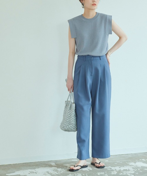 titivate(ティティベイト)の「スクエアトゥトングサンダル(サンダル・レディース・ホワイト系その他/オフホワイト/シルバー/ベージュ/ブラック・S/M/L/LL)」の21枚目の写真