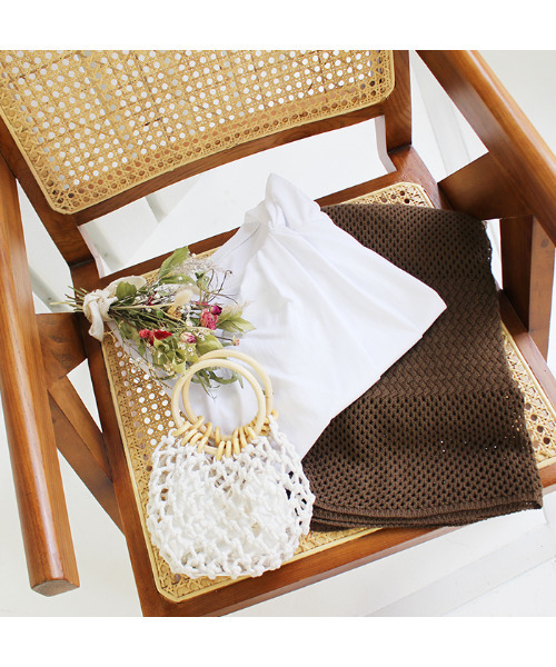 MODE ROBE（モードローブ）の「ウッドハンドル編みバッグ（ハンドバッグ・レディース・ホワイト/ベージュ・FREE）」の7枚目の写真