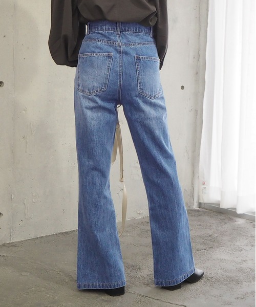 tiptop（ティップトップ）の「【2サイズ展開】スリットセミフレアデニム【web限定アイテム・Sサイズあり】（デニムパンツ・レディース・ブラック/ネイビー/サックスブルー/ブルー/ネイビー系/ブルー系その他・S/M）」の15枚目の写真