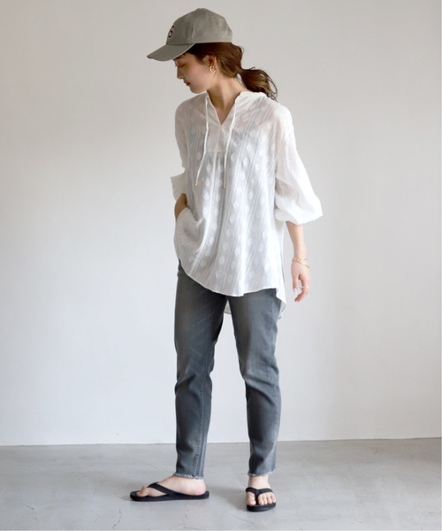 SLOBE IENA（スローブイエナ）の「SLOBE IENA ロゴキャップ◆（キャップ・レディース・チャコールグレー/ベージュ・FREE）」の7枚目の写真