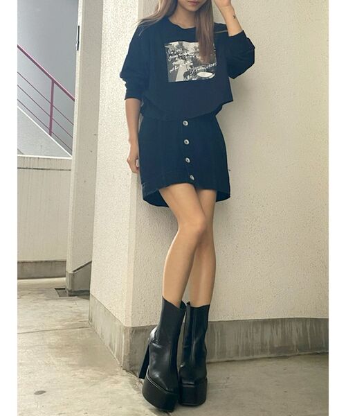 GYDA（ジェイダ）の「ウエストデザインスカートライクショーパン（デニムスカート・レディース・ブラック/ブルー/ベージュ・SMALL/MEDIUM）」の4枚目の写真