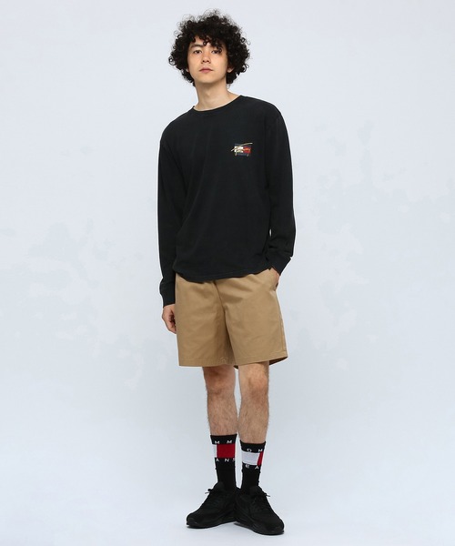 tommy jeans（トミー ジーンズ）の「ヴィンテージバックロゴロングスリーブＴシャツ（Tシャツ/カットソー・メンズ・ブラック/ホワイト・X-LARGE/SMALL/MEDIUM/LARGE）」の12枚目の写真