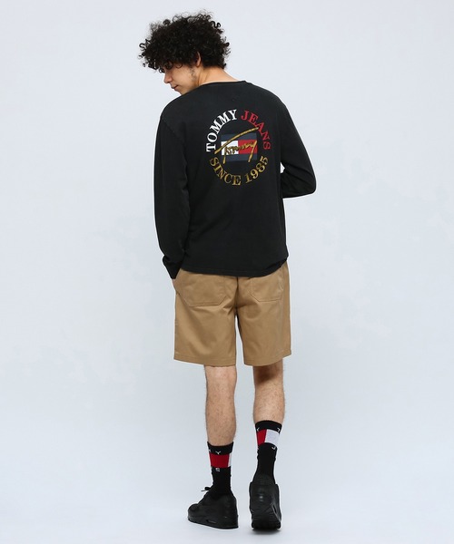 tommy jeans（トミー ジーンズ）の「ヴィンテージバックロゴロングスリーブＴシャツ（Tシャツ/カットソー・メンズ・ブラック/ホワイト・X-LARGE/SMALL/MEDIUM/LARGE）」の13枚目の写真