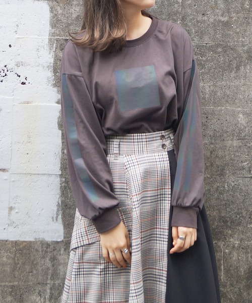 179/WG(イチナナキュウダブルジー)の「オーロラプリントロングTシャツ(Tシャツ/カットソー・レディース・チャコールグレー/グリーン/オフホワイト・FREE)」の20枚目の写真