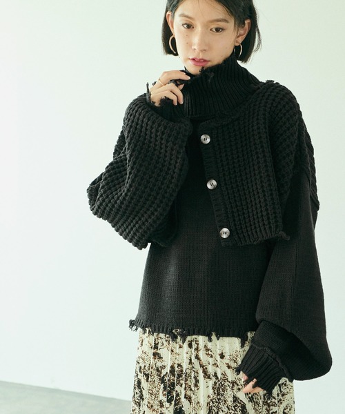 forksy.(フォルクシー)の「【forksy.】レイヤードダメージアンサンブル ボリュームスリーブニット(ニット/セーター・レディース・ブラック/ベージュ/グレー/アイボリー/ブルーグレー・FREE)」の6枚目の写真