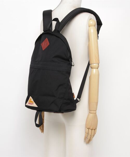 KELTY（ケルティ）の「【KELTY/ケルティー】コーデュラナイロン ガールズデイパック/ 15L（バックパック/リュック・レディース・ブラック/ネイビー・FREE）」の13枚目の写真