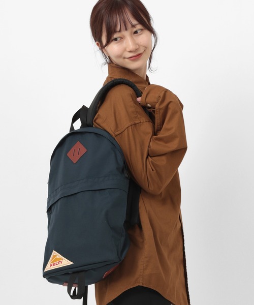 KELTY（ケルティ）の「【KELTY/ケルティー】コーデュラナイロン ガールズデイパック/ 15L（バックパック/リュック・レディース・ブラック/ネイビー・FREE）」の9枚目の写真