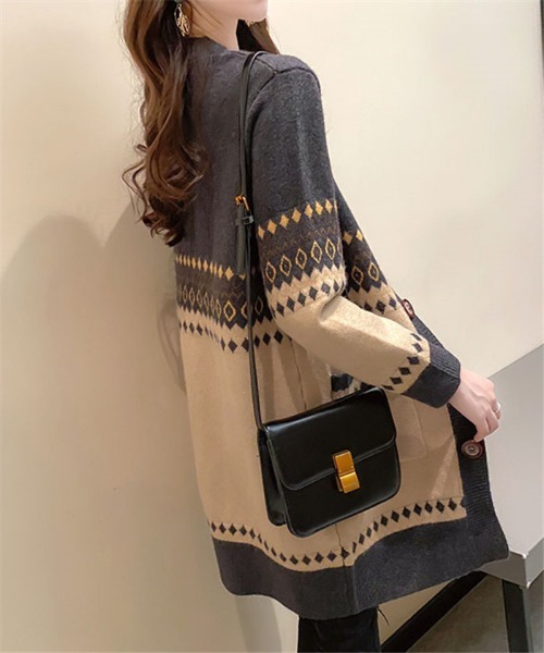 MAISON DE THERESE(メゾン ド テレーズ)の「あったか厚地ニット ミドル丈カーディガン(カーディガン/ボレロ・レディース・C/A/B・FREE)」の11枚目の写真
