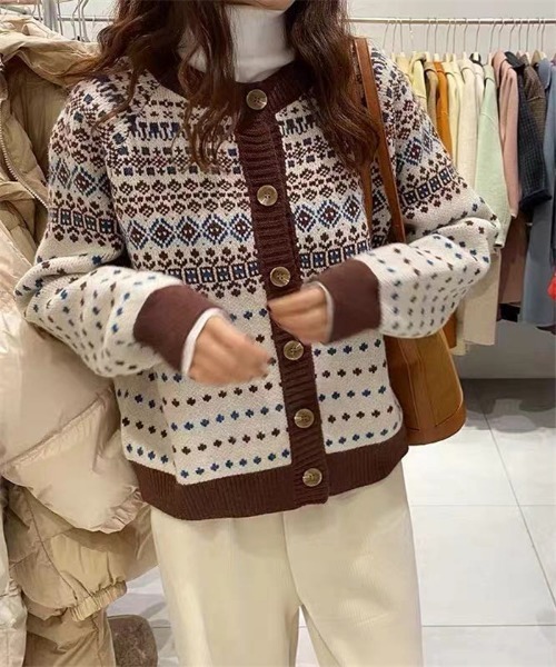 MAISON DE THERESE(メゾン ド テレーズ)の「ボタン付きニットカーディガン(カーディガン/ボレロ・レディース・ブラウン/ホワイト・FREE)」の14枚目の写真