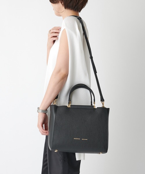 IACUCCI（イアクッチ）の「サブリナ M CERVO ≪CLASSIC