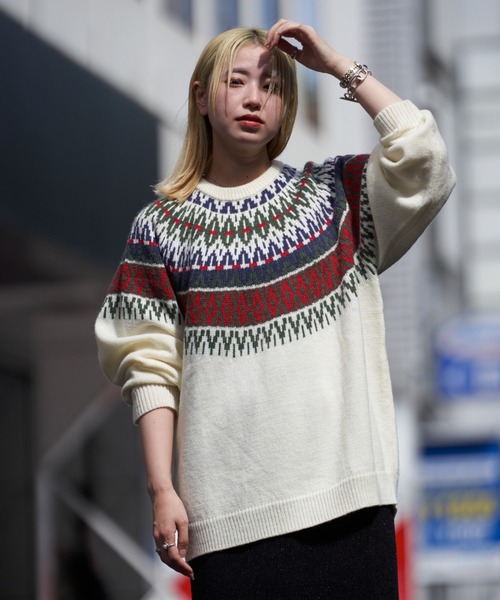 CIAOPANIC(チャオパニック)の「■【WEB限定】求心柄ニット(ニット/セーター・レディース・グレー/ベージュ/アイボリー/ブラック・FREE)」の2枚目の写真