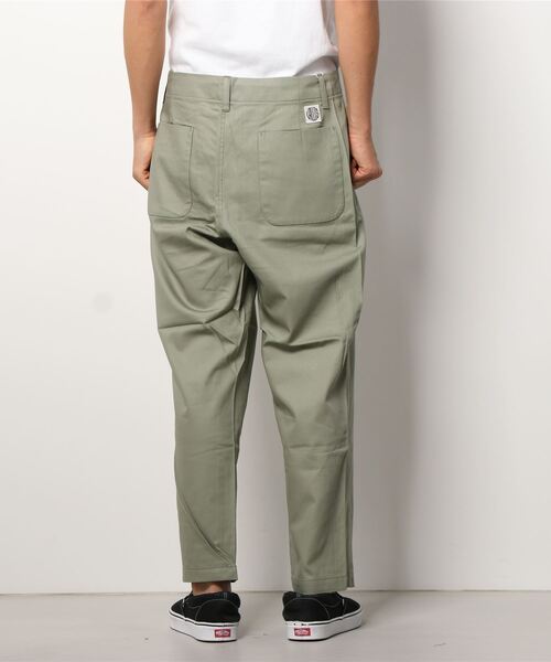 VALLIS by FACTOTUM（ヴァリスバイファクトタム）の「STUDIOUS別注 ワンタックワイドパンツ（その他パンツ・メンズ・ブラウン/カーキ/ネイビー・LARGE/MEDIUM）」の5枚目の写真