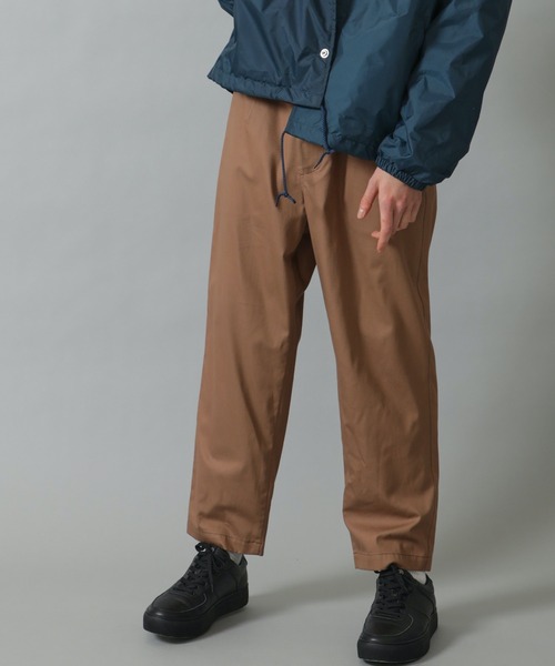 VALLIS by FACTOTUM（ヴァリスバイファクトタム）の「STUDIOUS別注 ワンタックワイドパンツ（その他パンツ・メンズ・ブラウン/カーキ/ネイビー・LARGE/MEDIUM）」の2枚目の写真