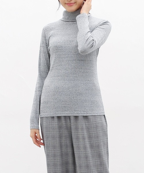 Honeys（ハニーズ）の「フライスタートル（Tシャツ/カットソー・レディース・ダークグリーン/オレンジ/アイボリー/マスタード/モカ/杢グレー/ボルドー/ブラック・LL/S/M/L）」の3枚目の写真