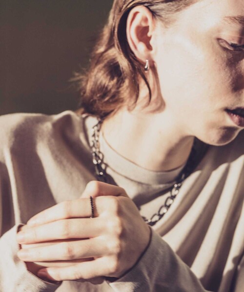 and cloud（アンドクラウド）の「Venetian Chain Ring（リング・レディース・イエローゴールド/ブラック/シルバー・S/L/M）」の14枚目の写真