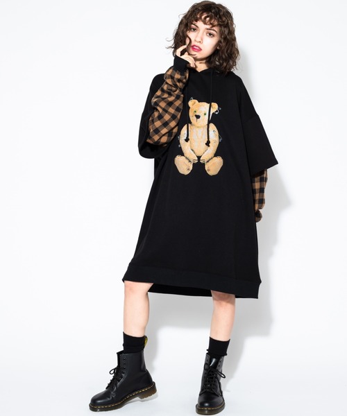 Candy Stripper（キャンディストリッパー）の「PLUSH BEAR LAYERED HOODIE（パーカー・レディース・ブラック/ブラック系その他/ブラウン・2）」の18枚目の写真