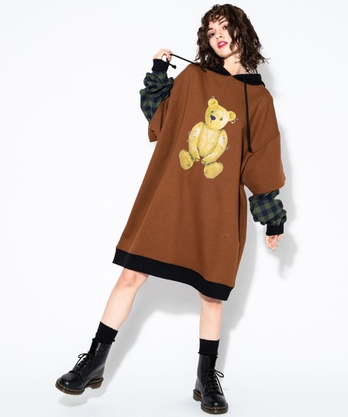 Candy Stripper（キャンディストリッパー）の「PLUSH BEAR LAYERED HOODIE（パーカー・レディース・ブラック/ブラック系その他/ブラウン・2）」の10枚目の写真