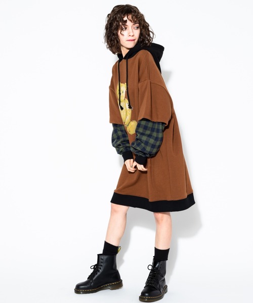 Candy Stripper（キャンディストリッパー）の「PLUSH BEAR LAYERED HOODIE（パーカー・レディース・ブラック/ブラック系その他/ブラウン・2）」の6枚目の写真