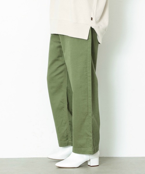 Alpha Industries(アルファインダストリーズ)の「ワイドベイカーパンツ(チノパンツ・レディース・ブラック/オリーブ・SMALL/MEDIUM)」の1枚目の写真
