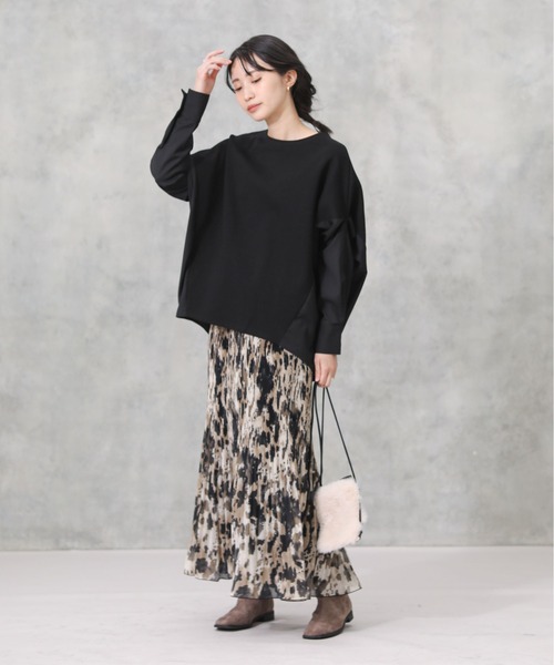 Acuta（アクータ）の「ＴＲ切替バンザイスリーブカットソー（Tシャツ/カットソー・レディース・ブラック/カーキ・FREE）」の3枚目の写真