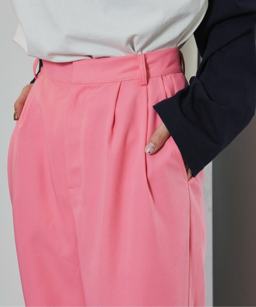 Auntie Rosa Holiday(アンティローザホリデー)の「ツータックテーパードパンツ / サイズ展開あり(スラックス・レディース・ブラック/ブルー/ピンク・SMALL/MEDIUM)」の13枚目の写真