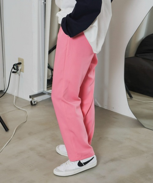 Auntie Rosa Holiday(アンティローザホリデー)の「ツータックテーパードパンツ / サイズ展開あり(スラックス・レディース・ブラック/ブルー/ピンク・SMALL/MEDIUM)」の12枚目の写真