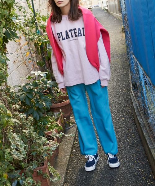 Auntie Rosa Holiday(アンティローザホリデー)の「ツータックテーパードパンツ / サイズ展開あり(スラックス・レディース・ブラック/ブルー/ピンク・SMALL/MEDIUM)」の4枚目の写真