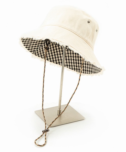 Casselini(キャセリーニ)の「Casselini(キャセリーニ)リバーシブルバケットハット(ハット・レディース・ブラック/アイボリー/キャメル・FREE)」の21枚目の写真