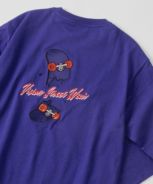 VISION STREET WEAR(ヴィジョンストリートウェア)の「【VISION STREET WEAR/ヴィジョンストリートウェア】バックプリント スケボーサテンワッペン刺繍 ロンT/ 長袖Tシャツ(Tシャツ/カットソー・メンズ・ホワイト/ブラック/ブルー/グリーン・M/L/XL)」の1枚目の写真