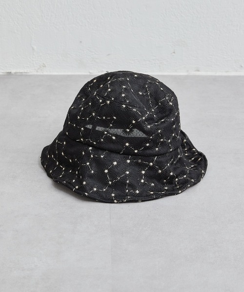 HELLO.SANFRANCISCO(ハローサンフランシスコ)の「【HELLO.SANFRANCISCO】透かしフラワーバケットハット(ハット・レディース・ブラック/ブルー・ONE SIZE)」の8枚目の写真