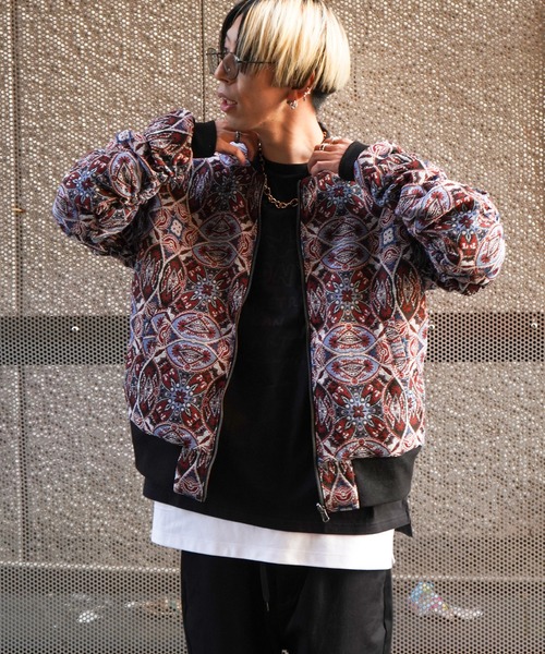 VENCEEXCHANGE（ヴァンスエクスチェンジ）の「リバーシブルビッグシルエットMA-1　　　ミリタリー/フライトジャケット/ゴブラン/オーバーサイズ（MA-1・メンズ・ブラック/オリーブ・M/L）」の20枚目の写真