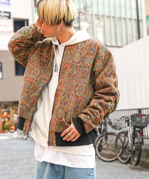 VENCEEXCHANGE（ヴァンスエクスチェンジ）の「リバーシブルビッグシルエットMA-1　　　ミリタリー/フライトジャケット/ゴブラン/オーバーサイズ（MA-1・メンズ・ブラック/オリーブ・M/L）」の16枚目の写真