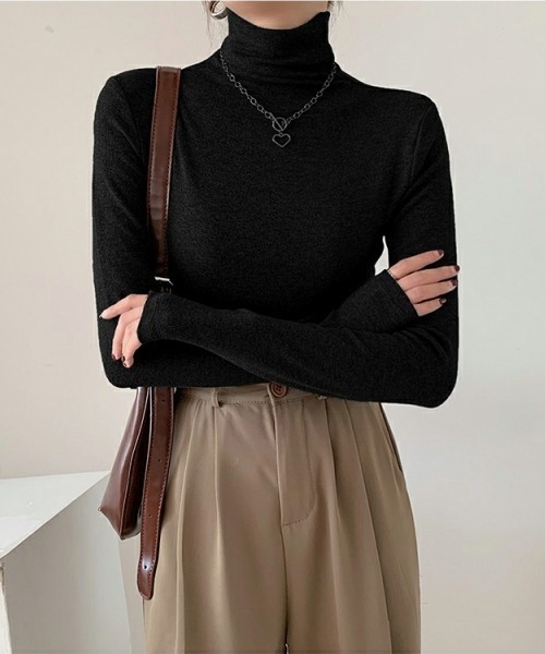 RR TOKYO（アールアールトウキョウ）の「コンフォートハイネック（Tシャツ/カットソー・レディース・ブラック/ベージュ/アイボリー/ブラウン/グレー・FREE）」の3枚目の写真