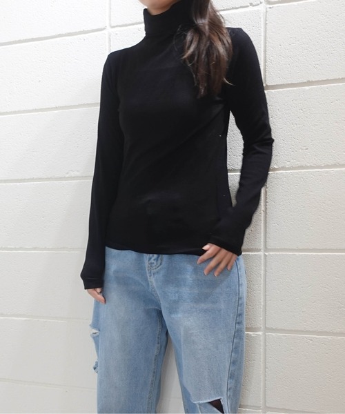 RR TOKYO（アールアールトウキョウ）の「コンフォートハイネック（Tシャツ/カットソー・レディース・ブラック/ベージュ/アイボリー/ブラウン/グレー・FREE）」の11枚目の写真