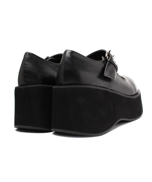 WEGO（ウィゴー）の「WEGO/ボリュームパンプス（パンプス・レディース・ホワイト/ブラック・LARGE/MEDIUM）」の8枚目の写真