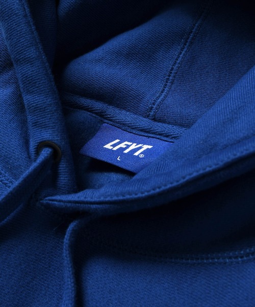 Lafayette（ラファイエット）の「LFYT ラファイエット [Lafayette] - フレーム ロゴ プルオーバー パーカー スウェットシャツ [LFYT FLAME LOGO HOODED SWEATSHIRT]（パーカー・メンズ・ブラック/ナチュラル/ロイヤルブルー・MEDIUM/LARGE/X-LARGE/XX-LARGE）」の9枚目の写真
