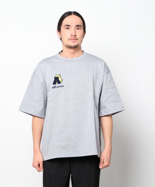AVIREX（アヴィレックス）の「【直営店限定】サークル ロゴ ショートスリーブ Tシャツ/CIRCLE LOGO SHORT SLEEVE T-SHIRT（Tシャツ/カットソー・レディース・グレー/ホワイト/ブラック・LARGE/MEDIUM）」の17枚目の写真