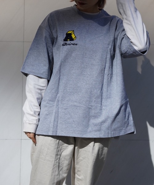 AVIREX（アヴィレックス）の「【直営店限定】サークル ロゴ ショートスリーブ Tシャツ/CIRCLE LOGO SHORT SLEEVE T-SHIRT（Tシャツ/カットソー・レディース・グレー/ホワイト/ブラック・LARGE/MEDIUM）」の8枚目の写真