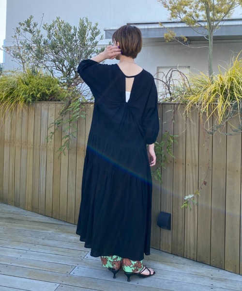 CIAOPANIC（チャオパニック）の「バックツイストティアードワンピース（ワンピース・レディース・ブラック/グリーン・FREE）」の15枚目の写真