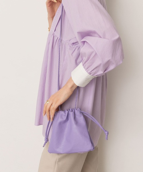 RODE SKO(ロデスコ)の「ソフトキンチャクミニショルダーバッグ(ショルダーバッグ・レディース・ホワイト/ブラック/ベージュ/パープル/イエロー/ブルー/グリーン・ONE)」の6枚目の写真