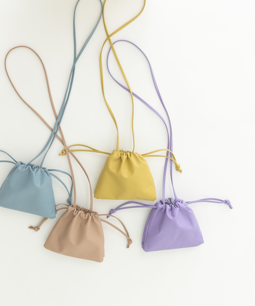 RODE SKO(ロデスコ)の「ソフトキンチャクミニショルダーバッグ(ショルダーバッグ・レディース・ホワイト/ブラック/ベージュ/パープル/イエロー/ブルー/グリーン・ONE)」の7枚目の写真