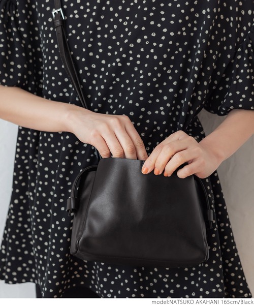 coca（coca）（コカ）の「＼新色登場／ミニショルダーバッグ（ショルダーバッグ・レディース・シルバー/ブラック/グリーン/グレー/アイボリー・ONE SIZE）」の9枚目の写真