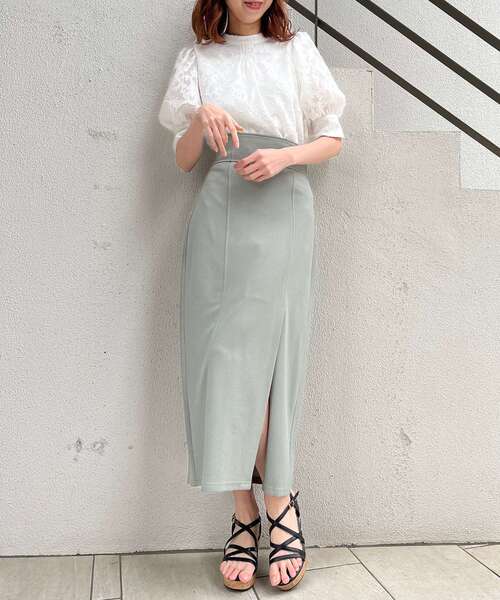 MAJESTIC LEGON（マジェスティックレゴン）の「エアリーバックリボンアソートブラウス（シャツ/ブラウス・レディース・ライトグレー/アイボリー/ホワイト系その他/ブラック系その他・MEDIUM）」の19枚目の写真