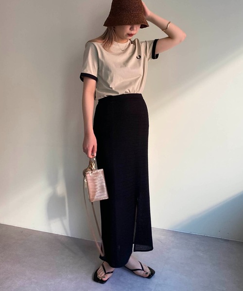 FRED PERRY(フレッドペリー)の「〈WEB限定〉【FRED PERRY/フレッドペリー】バイカラーTシャツ(Tシャツ/カットソー・レディース・グリーン/キャメル・SMALL)」の21枚目の写真