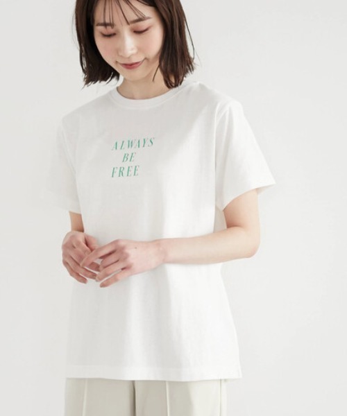 Green　Parks（グリーンパークス）の「プリントロゴTシャツ（Tシャツ/カットソー・レディース・オフホワイト/ブラック/イエロー・FREE）」の2枚目の写真